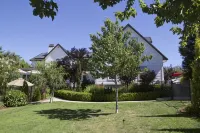 Auburn Cottage Pool House, Spa and Grounds G & Christmas Now Open 5 Day Min - 4-Star