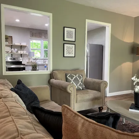 Sleeps 6 in prime location