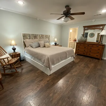 Rocky Point Lakehouse *Family Friendly / 8 adults maximum*