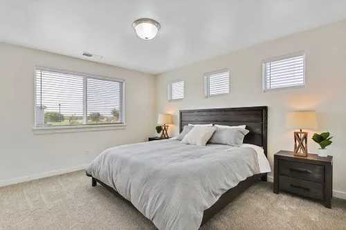 Charming Centrally Located Treasure Valley Custom - 2-Star