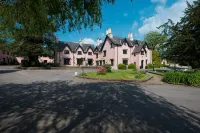 Cwrt Bleddyn Hotel - Parkplatz
