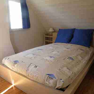 Belle Ile: Fully Renovated House Near Palace - Sea view - beach at 50m Rooms