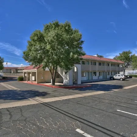 Motel 6 Kingman, AZ Route 66 East