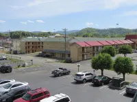 River Place Inn - Motels