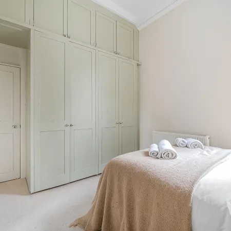 Charming Apartment Steps from Bath Abbey - VAT Q