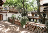Hotel Los Arcos - 4-Star