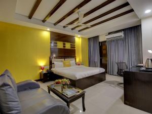 Lime Tree Hotel Greater Kailash