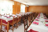 Hotel Santa Cruz Hotels in Ordes