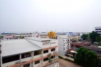Dee Prom Hotel Hotels in Mueang Chaiyaphum