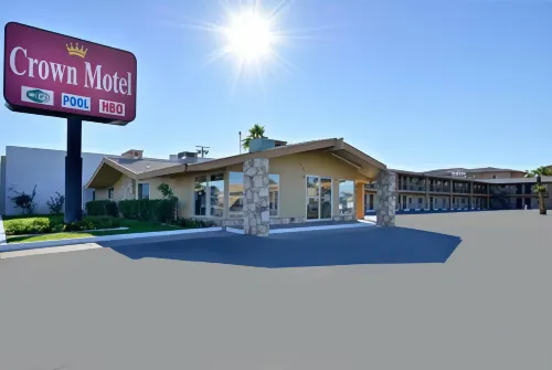 Crown Hotel Hotels in El Centro