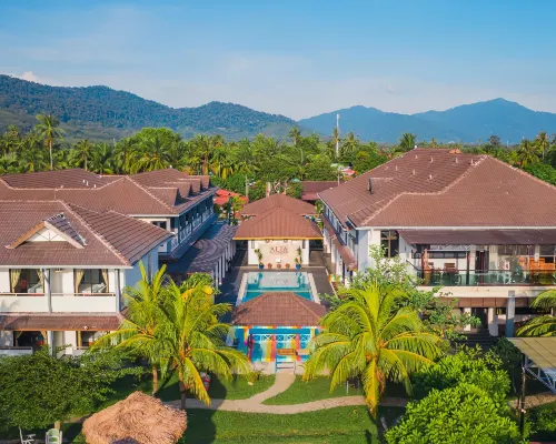 อาเลียเรสซิเดนซ์ โรงแรมใกล้หาดโคก