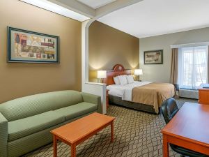 Quality Inn & Suites - Jefferson City