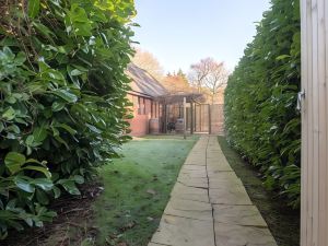 Terlingham Lane Cottage