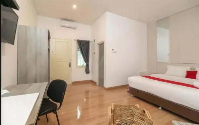 RedDoorz near Exit Tol Kotabaru ITERA Lampung Hotel dekat Muara Indah Suak
