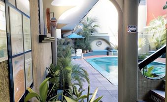 Solimar Inn Suites