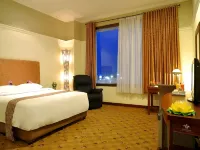 Grand Tryas Hotel Hotel dekat CSB (Cirebon Super Block Mall)