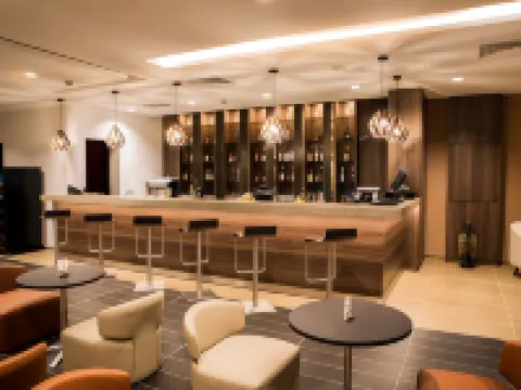 阿比讓阿茲拉飯店 阿比讓住宿飯店