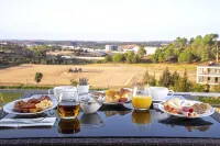 Algarve Race Resort - Apartments Hotels in Monchique