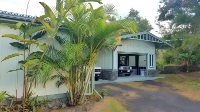 希洛假日民宿 鄰近夏威夷大學希洛分校的酒店