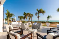 布達海灘 LIVVO 飯店