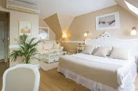 Logis Hôtels Restaurant la Mère Hamard Hotels in Semblancay