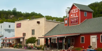 Stone Mill Hotel & Suites Hôtels à : Lanesboro