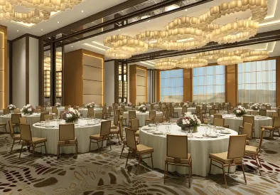 Crowne Plaza Muscat OCEC