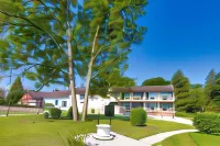 Le Moulin du Landion Hotel et Spa Các khách sạn ở Meurville