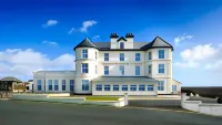 Mullion Cove Hotel & Spa Отели рядом с достопримечательностью «Mullion Island»