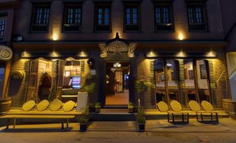 Vajra Boutique Hotel