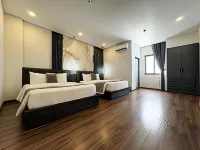 Lion 10 Hotel