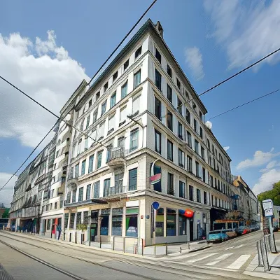 โรงแรม HOTELO Lyon Charité โรงแรมใกล้ลิยงกงฟลูอองซ์