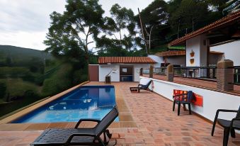 Salma Hotel