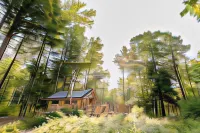 Huttopia Lake George - Adirondacks Hotels in Lake Luzerne