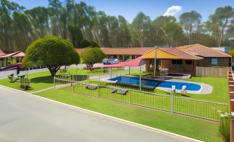 Advance Motel