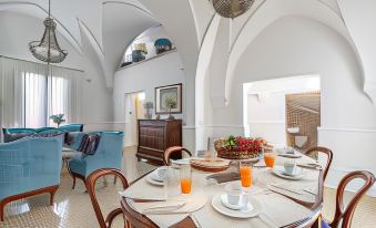 2. Relais C..