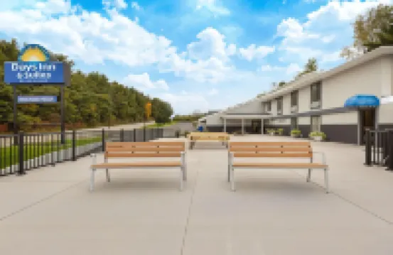 威斯康星戴爾斯温德姆戴斯套房酒店 哥倫比亞縣酒店