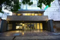 IP Royal Hotel - New Delhi Hotel in zona University College Of Medical Sciences