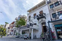 Hotel Karacam Hotels in Foca