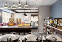 Holiday Inn Montreal-Longueuil Hotels in Longueuil