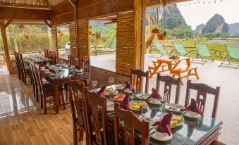 Lotus Field Homestay