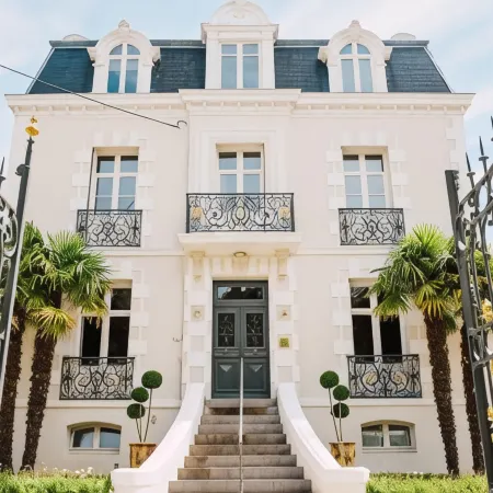 L'Hôtel Particulier Ascott Отели в г. Сен-Мало