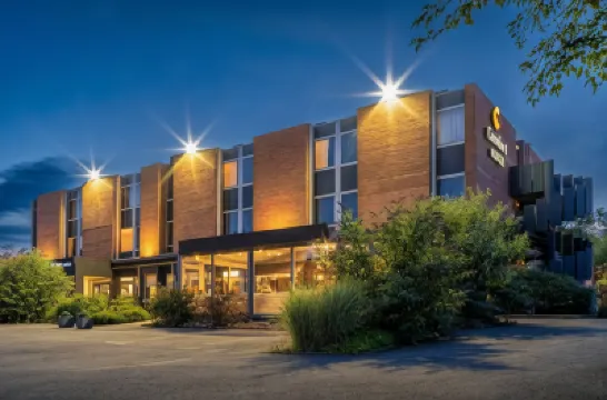 컴포트 호텔 릴 뤼니오 투르쿠앵 호텔