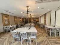 Vittoria Hotel & Suites