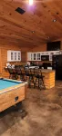 Beautiful, Private, Cozy Lakeview Cabin WiFi with a Pool Table, Jacuzzi, & more