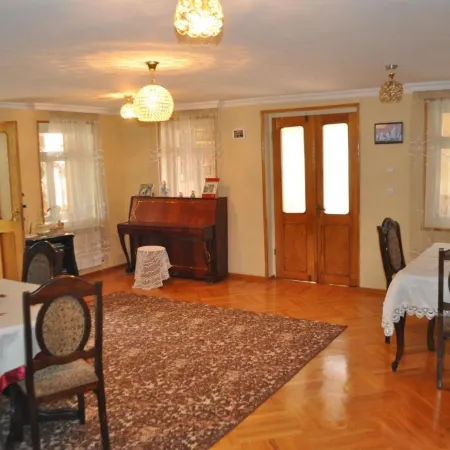 Hotel Kharabadze