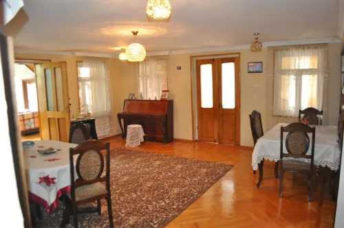 Hotel Kharabadze - Homestays