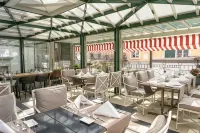 Romantik Hotel Wilden Mann Luzern - Bữa sáng