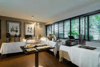 Hotel Los Españoles Plus - breakfast