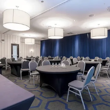 Sandman Signature Prince George Hotel